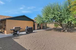 9441 N 49th Dr, Glendale, AZ 85302 - Photo 29