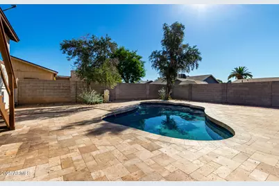 7613 W Flower Street, Phoenix, AZ 85033 - Photo 3