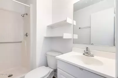 7613 W Flower Street, Phoenix, AZ 85033 - Photo 31