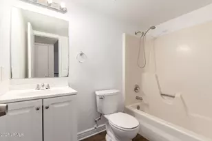 7613 W Flower St, Phoenix, AZ 85033 - Photo 19