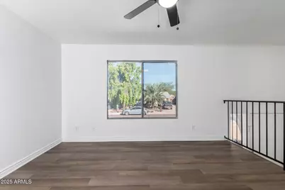 7613 W Flower Street, Phoenix, AZ 85033 - Photo 11