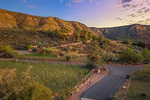 3226 Valley Vista Dr, Sedona, AZ 86351 - Photo 59