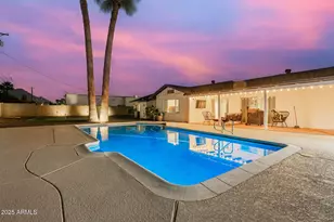 3444 E Camelback Rd, Phoenix, AZ 85018 - Photo 49