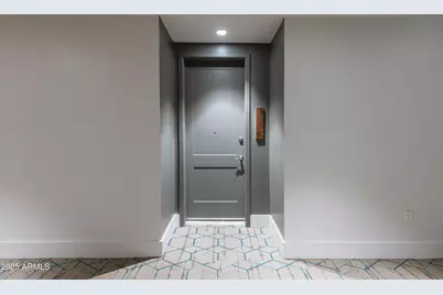 3131 N Central Avenue #3002, Phoenix, AZ 85012 - Photo 1