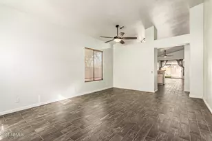 991 N Florence Dr, Chandler, AZ 85226 - Photo 9