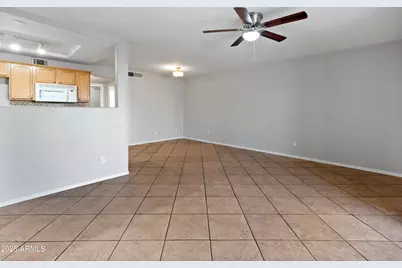 2121 W Royal Palm Road #1013, Phoenix, AZ 85021 - Photo 7