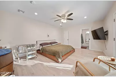 2547 W Adams Street, Phoenix, AZ 85009 - Photo 7