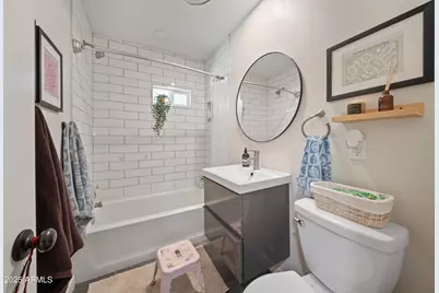 2547 W Adams Street, Phoenix, AZ 85009 - Photo 11