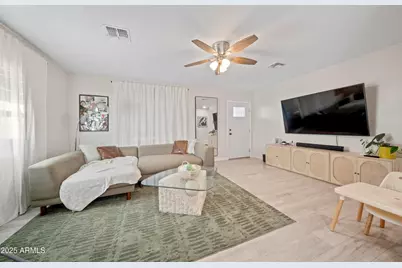 2547 W Adams Street, Phoenix, AZ 85009 - Photo 5