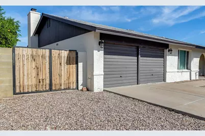 4420 W Mercer Lane, Glendale, AZ 85304 - Photo 11