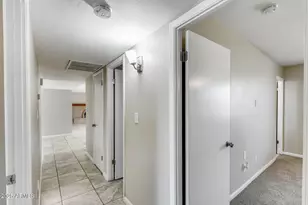 4420 W Mercer Ln, Glendale, AZ 85304 - Photo 33