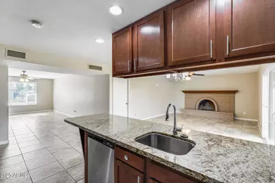 4420 W Mercer Lane, Glendale, AZ 85304 - Photo 21