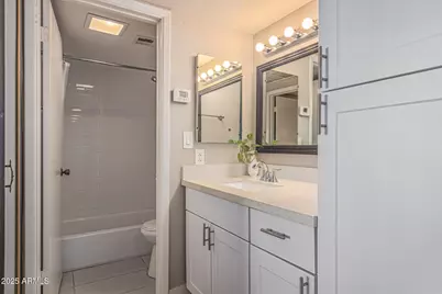 3033 E Devonshire Avenue #3028, Phoenix, AZ 85016 - Photo 15