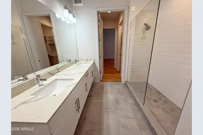 3131 N Central Avenue #Unit 7004, Phoenix, AZ 85012 - Photo 13