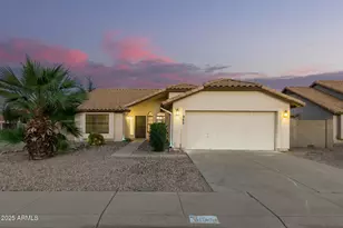 965 N Nielson St, Gilbert, AZ 85234 - Photo 1