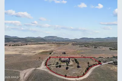 16057 S Sickles Ranch Road, Peeples Valley, AZ 86332 - Photo 35