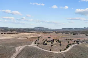16057 S Sickles Ranch Rd, Peeples Valley, AZ 86332 - Photo 29