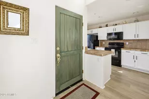 11333 N 92nd St, Scottsdale, AZ 85260 - Photo 7