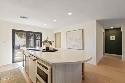 7255 E Coronado Road, Scottsdale, AZ 85257 - Photo 17