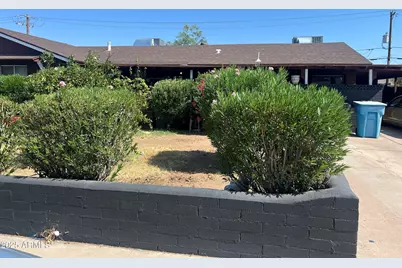 5648 W Meadowbrook Avenue, Phoenix, AZ 85031 - Photo 1