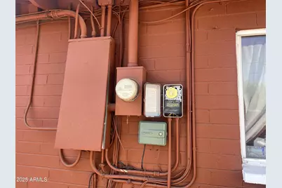 5648 W Meadowbrook Avenue, Phoenix, AZ 85031 - Photo 9