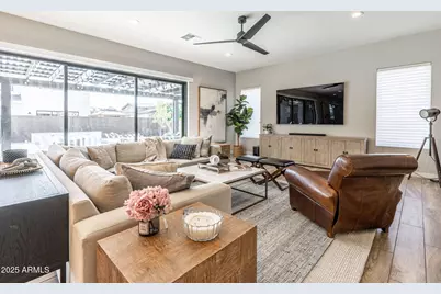 3925 E Sagebrush Street, Gilbert, AZ 85296 - Photo 3