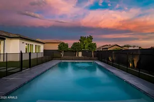 7403 W Port Au Prince Ln, Peoria, AZ 85381 - Photo 31