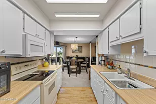 19614 N Star Ridge Dr, Sun City West, AZ 85375 - Photo 13