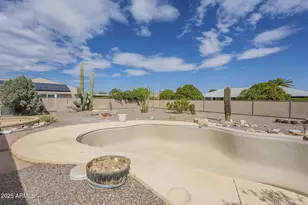 19825 N 100th Ave, Sun City, AZ 85373 - Photo 5