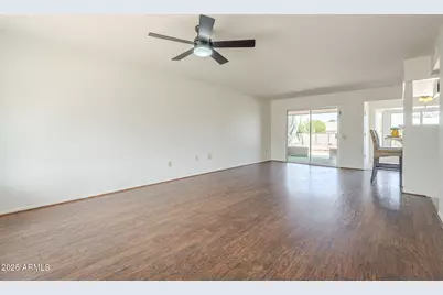 19825 N 100th Avenue, Sun City, AZ 85373 - Photo 11