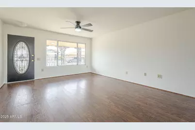 19825 N 100th Avenue, Sun City, AZ 85373 - Photo 7