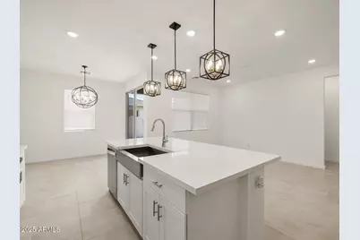 25191 N 160th Avenue, Surprise, AZ 85387 - Photo 7