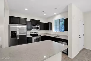 4761 E Portola Valley Dr, Gilbert, AZ 85297 - Photo 9