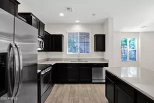 4761 E Portola Valley Dr, Gilbert, AZ 85297 - Photo 7