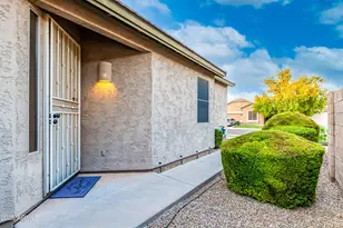 2691 E Hulet Dr, Chandler, AZ 85225 - Photo 9