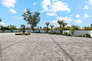 6927 E Doubletree Ranch Rd, Paradise Valley, AZ 85253 - Photo 11