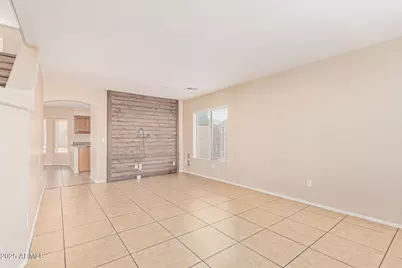 835 E Stirrup Lane, San Tan Valley, AZ 85143 - Photo 5