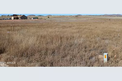 3550 W Meadow Lake Drive #-, Chino Valley, AZ 86323 - Photo 5