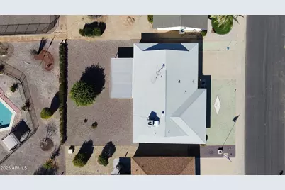 10319 W Twin Oaks Drive, Sun City, AZ 85351 - Photo 7