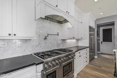 4442 N 59th Place, Phoenix, AZ 85018 - Photo 53