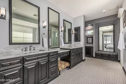 4442 N 59th Place, Phoenix, AZ 85018 - Photo 15