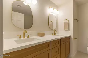 524 W Harmont Dr, Phoenix, AZ 85021 - Photo 11