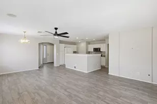 11135 E Catalina Ave, Mesa, AZ 85208 - Photo 5