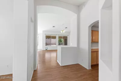 1563 E Robinson Way, Chandler, AZ 85225 - Photo 9