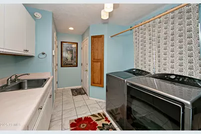 1390 E Valley View Road, Prescott, AZ 86303 - Photo 11