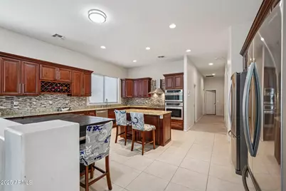 2515 W Minton Street, Phoenix, AZ 85041 - Photo 9