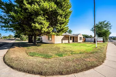 3919 N 19th Street, Phoenix, AZ 85016 - Photo 3