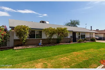 3349 W Surrey Avenue, Phoenix, AZ 85029 - Photo 3