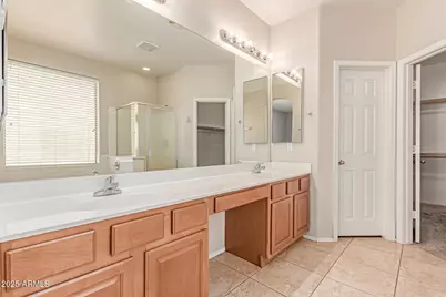 7418 S 25th Lane, Phoenix, AZ 85041 - Photo 17