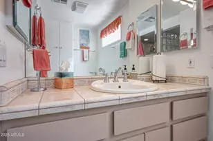 17427 N Lindgren Ave, Sun City, AZ 85373 - Photo 23